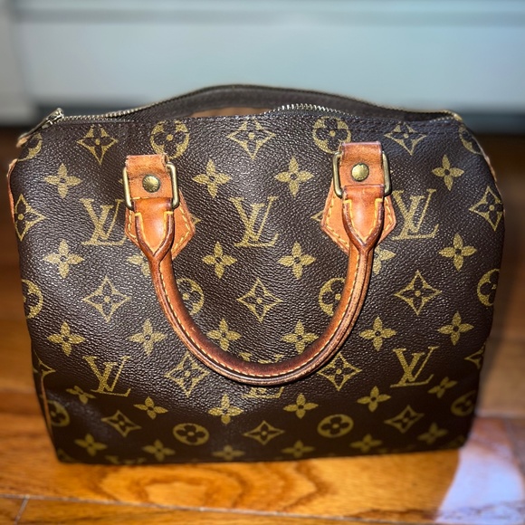 Louis Vuitton Bags Authentic Louis Vuitton Vintage Speedy 25